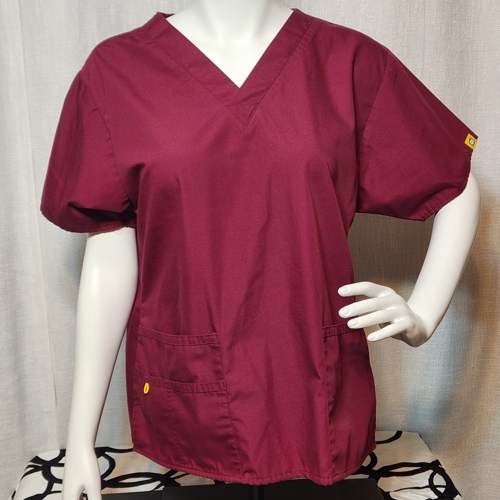 Wink Scrubs V-Neck Scrub Top Wine Color Large Unisex
